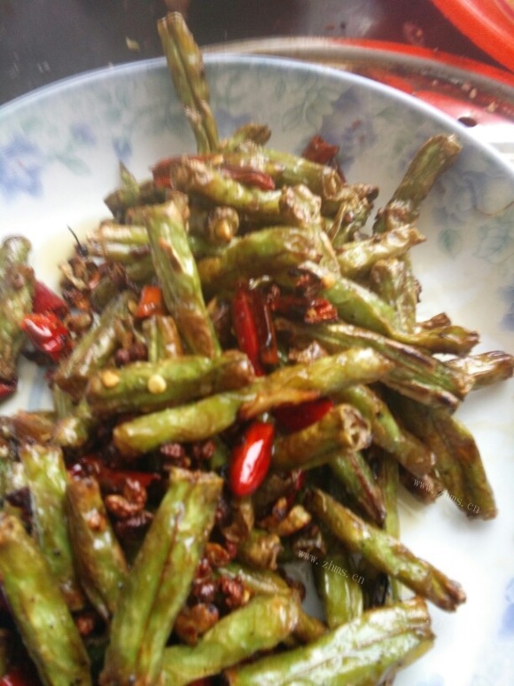 色香味俱全的干煸豆角