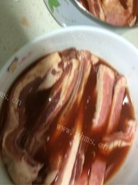 好吃的生菜卷羊排做法图解3)