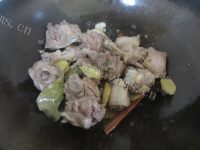 美味的啤酒鸭做法图解5)