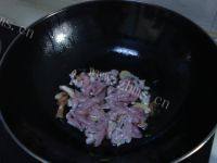 家常菜肉丝炒苦瓜做法图解8)