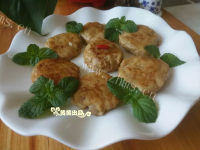 美味的香煎鱼饼