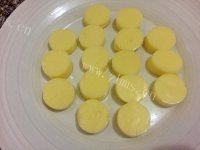 热腾腾的玉子豆腐蒸肉丸做法图解1)