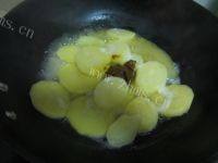 DIY咖喱土豆做法图解4)