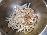 酥脆的椒盐手撕杏鲍菇做法图解3)