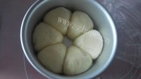 美味的花环面包做法图解5)