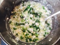 美味的青菜瘦肉面条粥做法图解8)