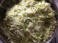 自制角瓜鸡蛋饺子做法图解3)