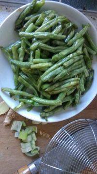 家常菜肉末干煸豆角做法图解6)