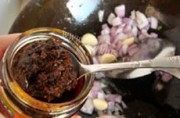 家常菜梅酱茄子做法图解3)