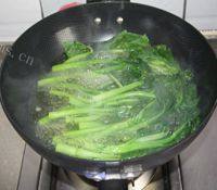 家常菜蚝油菜心做法图解4)