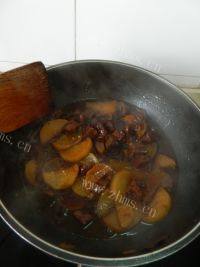 美味的白萝卜炖牛肉