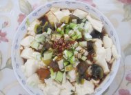 简单版皮蛋豆腐
