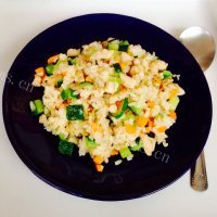 鸡丁炒米饭做法图解13)