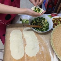 美味的韭菜鸡蛋馅包子做法图解8)