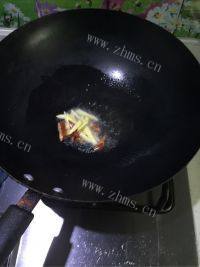 开胃的酸辣白菜做法图解4)