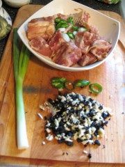 让你食欲十足的豉汁蒸排骨做法图解1)