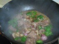 家常菜黑胡椒牛肉做法图解5)