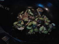 家常菜黄瓜香菇炒鸡蛋