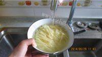 家常菜素炒土豆丝做法图解3)