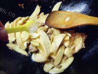 食欲满满的肉片炒茭白