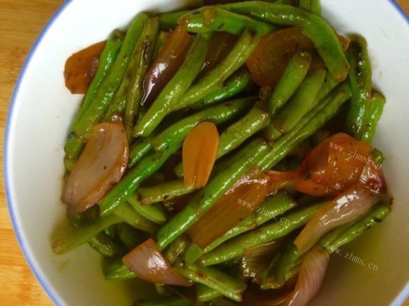 唇齿留香的洋葱炒豆角