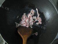 秘制简单的豇豆炒肉丝做法图解3)