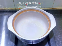 美味的胡椒啫啫滑鸡煲做法图解9)