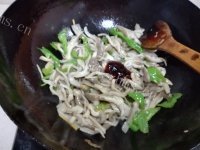好吃的青椒平菇做法图解9)