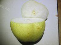 滋阴润燥的樱桃炖梨的做法图解三