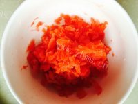 美味的胡萝卜瘦肉粥做法图解7)