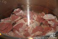 美味的咖喱牛肉粉丝汤做法图解3)