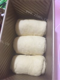 美味的北海道吐司做法图解6)