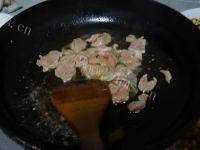 家常菜花菜炒肉片做法图解6)