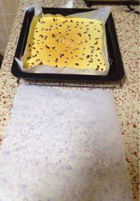 食欲满满的蔓越莓蛋糕卷做法图解12)