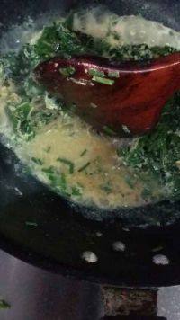 自制韭菜鸡蛋饼