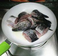 「手工美食」乌鱼豆腐做法图解3)