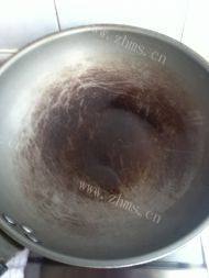 好吃的炒河虾做法图解3)