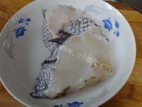 家常菜茄汁鳕鱼做法图解1)
