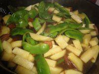 家常菜土豆炖芸豆做法图解7)