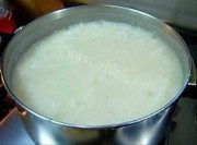 美味早餐肉末粥做法图解5)