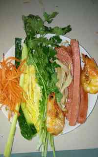 美味的香菜大虾紫菜包饭做法图解5)