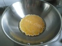 热腾腾的黄瓜炒鸡蛋做法图解2)