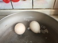 营养的鸡蛋火腿沙拉的做法图解三