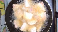 美味的香芋扣肉做法图解6)