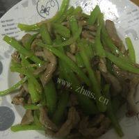 家常菜青椒炒肉丝