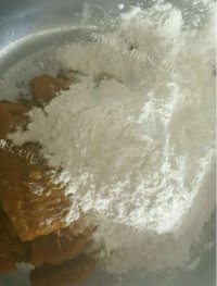 南瓜芝麻饼做法图解2)