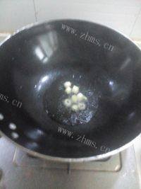 简单版青椒炒鸡蛋做法图解3)