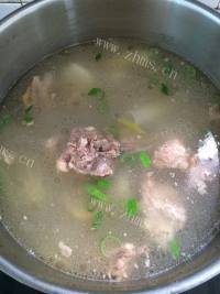 简单版山药排骨汤做法图解7)