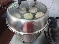自己做的胡萝卜肉包子
