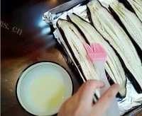 色味俱佳的烤茄子做法图解7)
